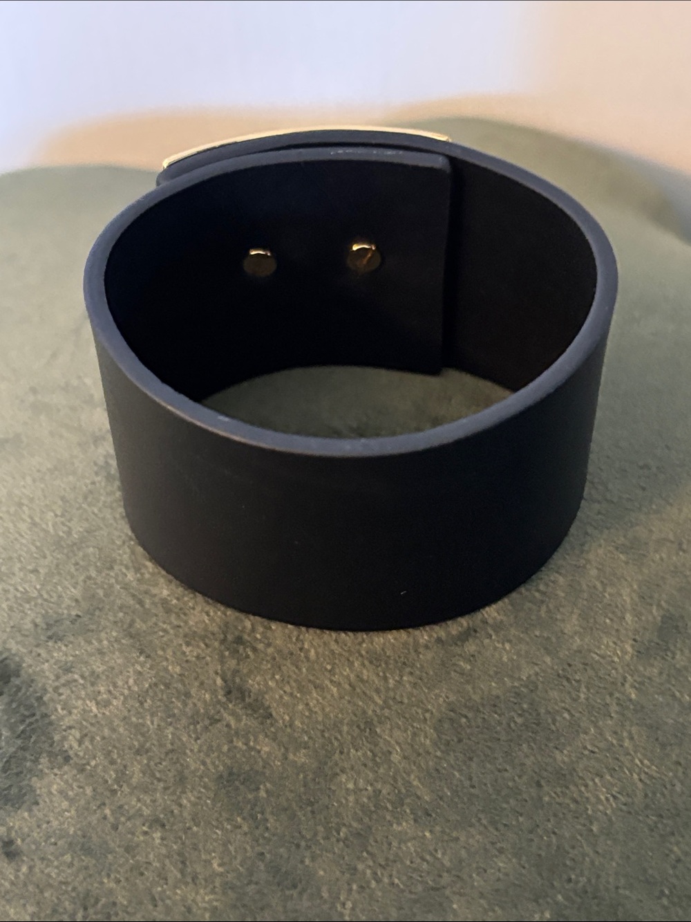 kate spade Black Leather Cuff with Gold Heart Spade Plate - Picture 7 of 8